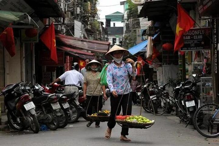 Chuyên gia Hotspot Matrix phân tích: Phương Oanh diện set đồ 50 và marketing video